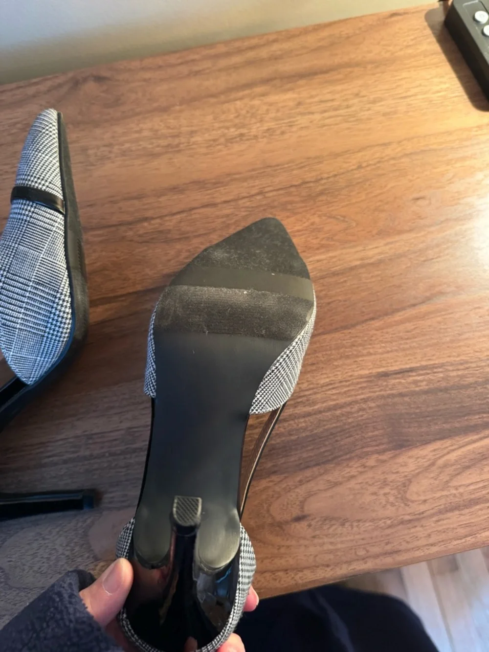 Ann Taylor Factory Plaid Pointed D'Orsay Pumps in Black and White